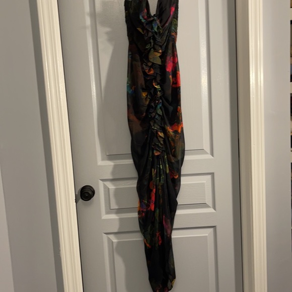 H&M Sweetheart cut, floral print, strapless dress - Picture 3 of 9